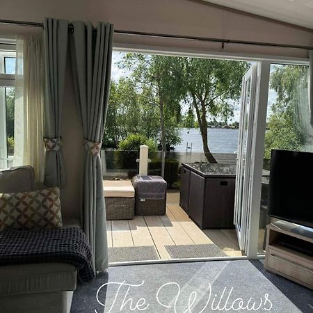 The Willows Jet Ski Lake View Tattershall Lakes Otel Dış mekan fotoğraf